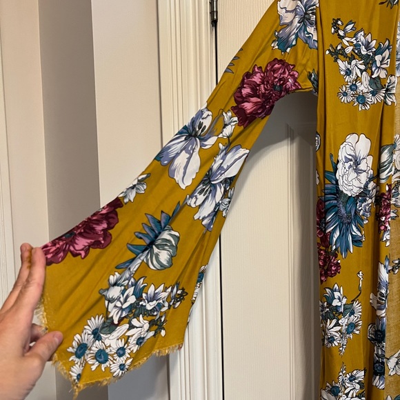 Ellemairco Duster - Picture 2 of 5